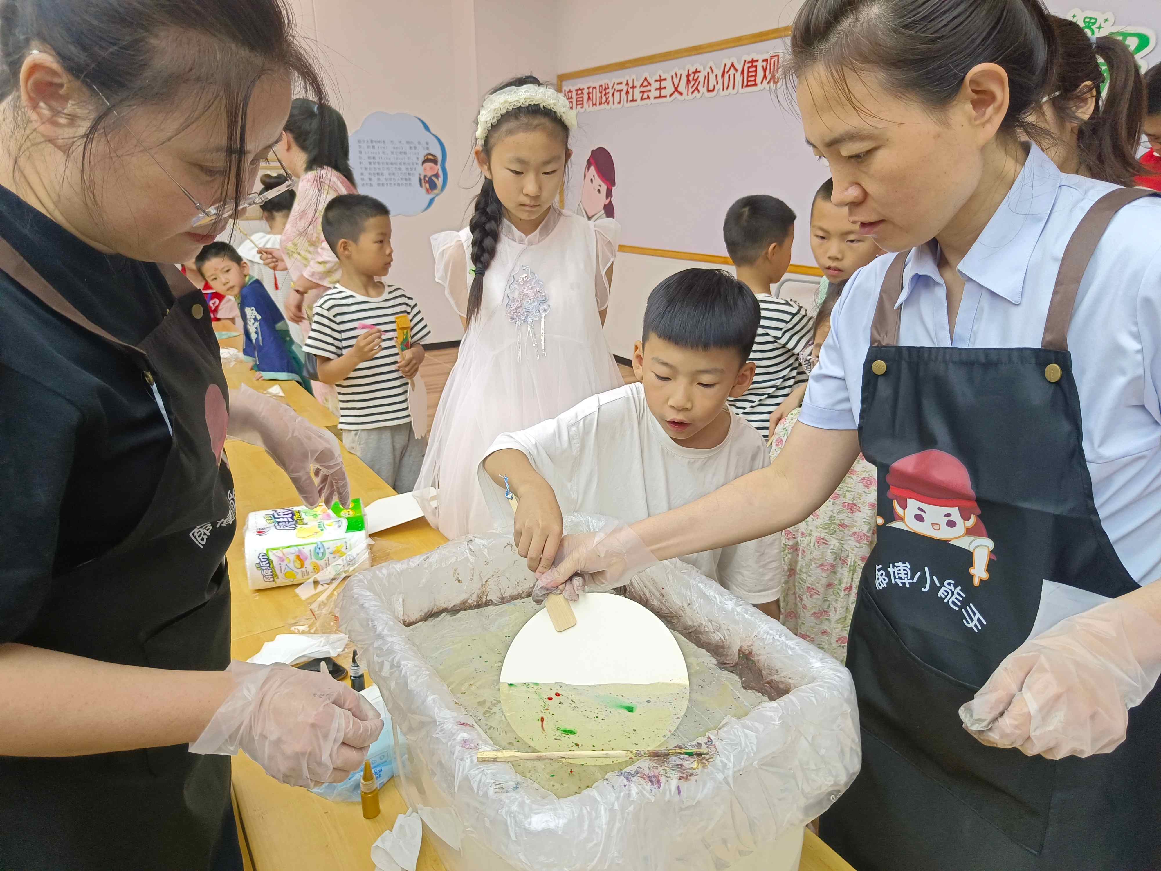 “漆扇”DIY体验(1).jpg