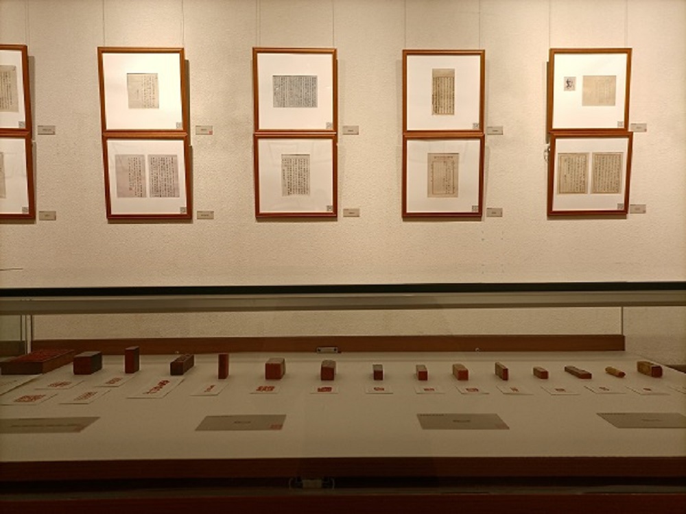 图1.2 展出效果照.jpg