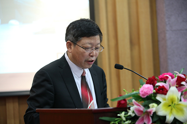 上午主持人：首都博物馆 齐密云副馆长