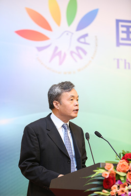 中国博物馆协会理事长、国际博物馆协会亚太联盟主席宋新潮做开幕式致辞