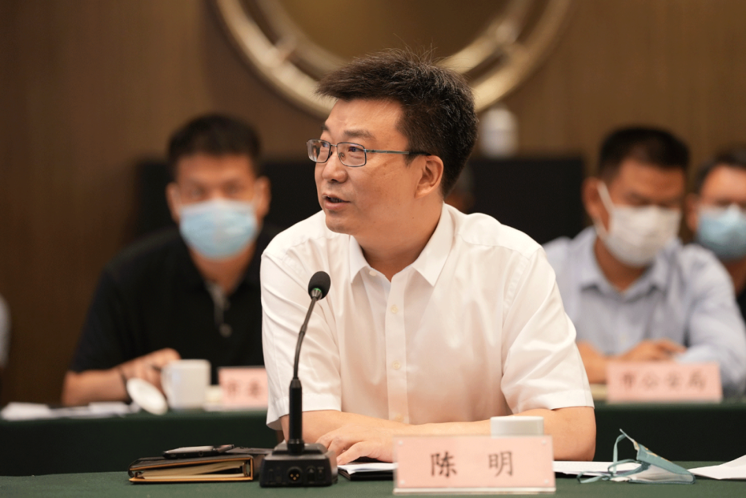 刘曙光在发言中表示,感谢郑州市委,市政府和郑州人民对第九届博博会的